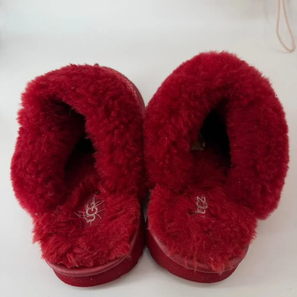 UGG Kids Red Sheepskin Slippers Sequin Heart Cozy Slide Youth 2